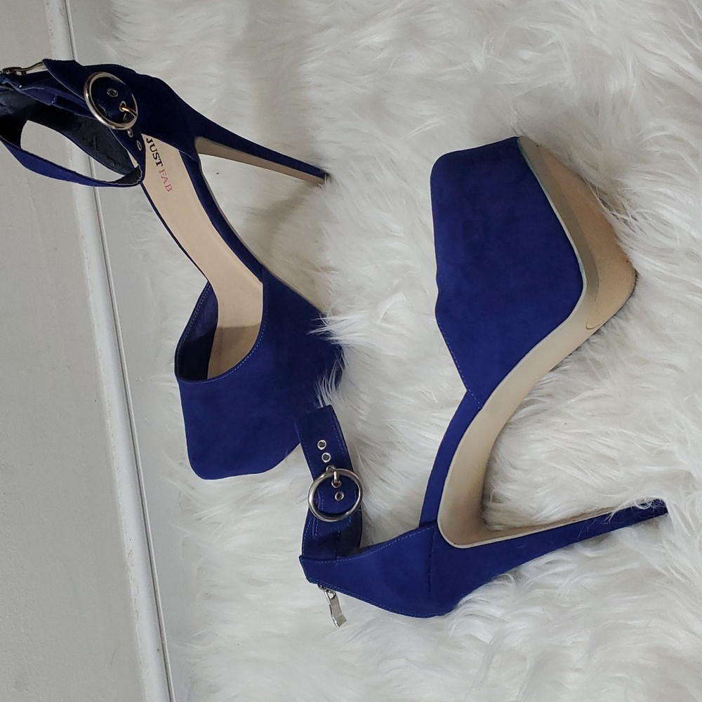 Cobalt Blue Pumps